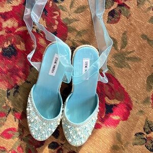 Steve Madden Blue Wedge Espadrille’s with Ribbon